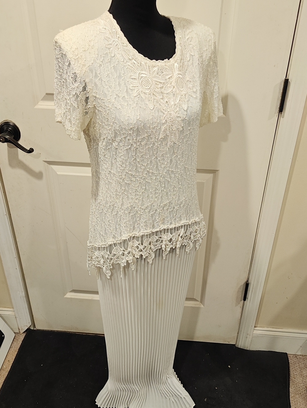Vintage Ivory Lace Pleated Maxi Dress